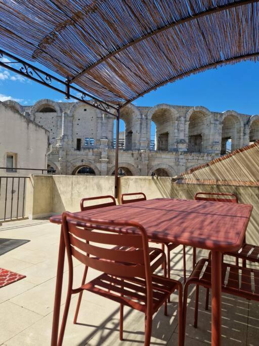 Villa Les Arenes Arles Exterior foto